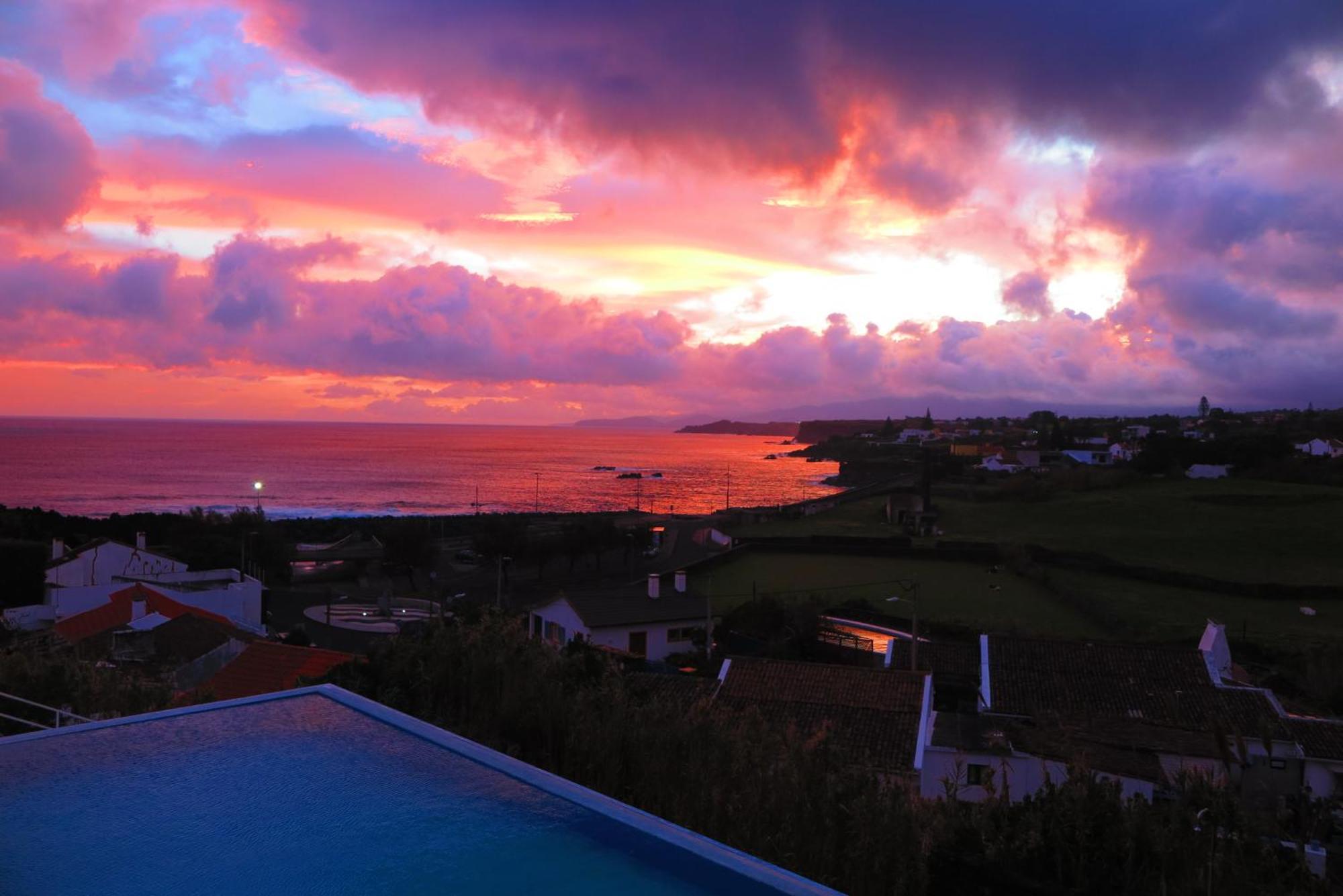 Sao Vicente Lodge - Panoramic Retreat Capelas Bagian luar foto